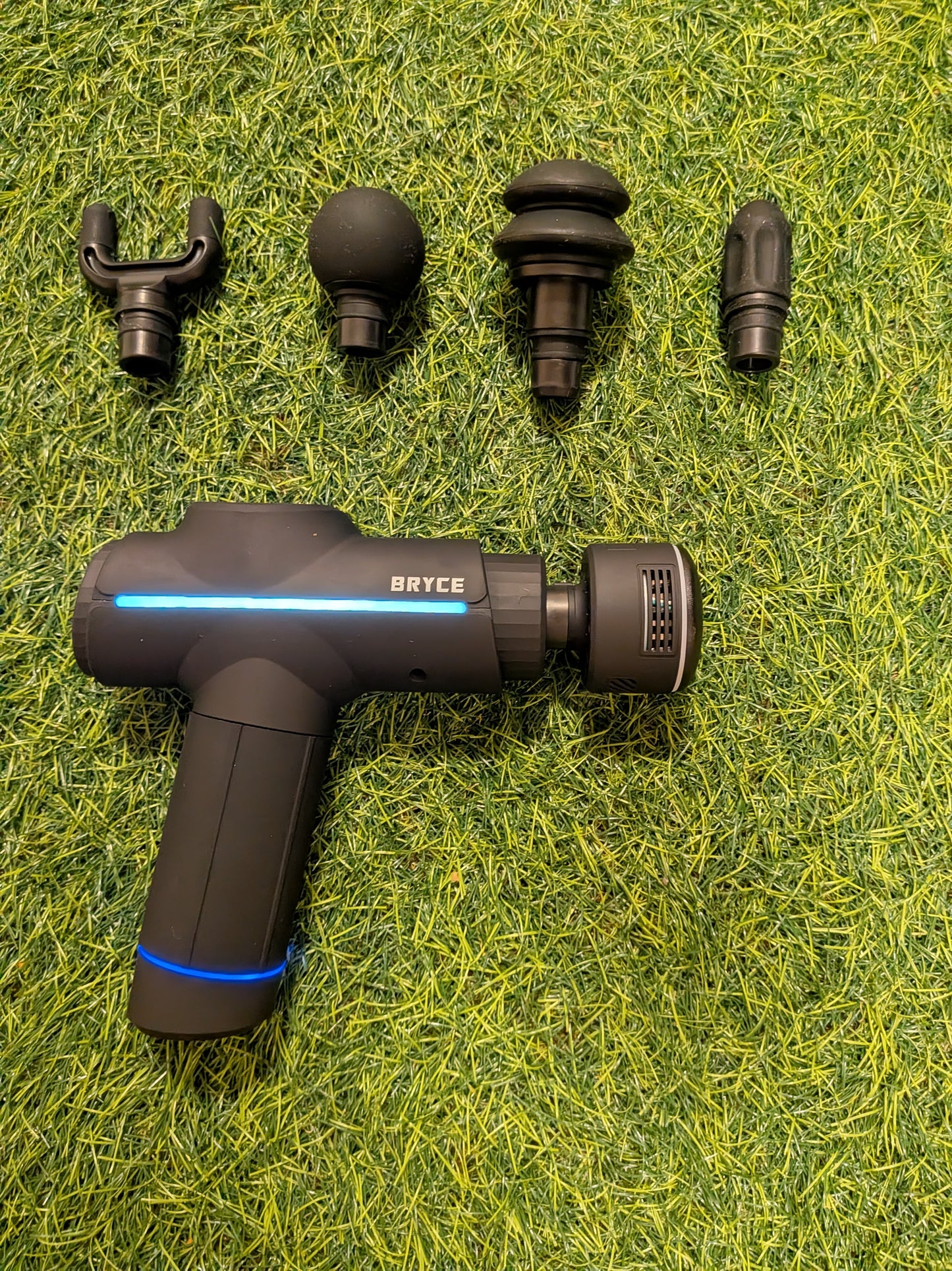 Massasjepistol med varme- og kuldefunksjon